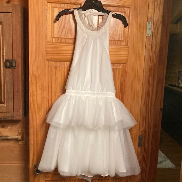 Fun & Flirty - Picture 4 of 13